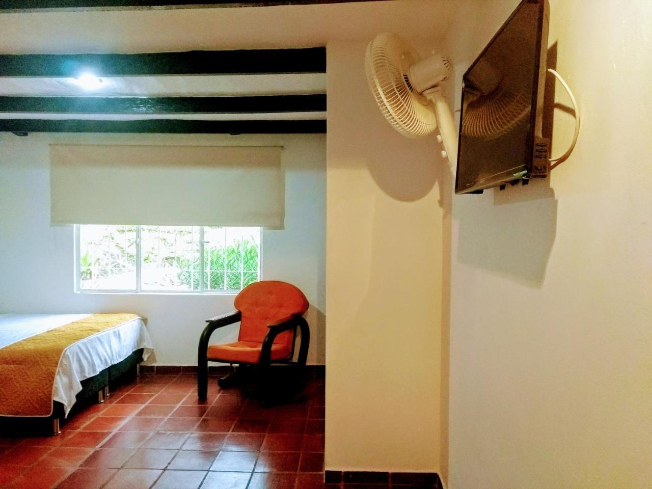 Hotel Playa By Marbar Hoteles Villeta Dış mekan fotoğraf