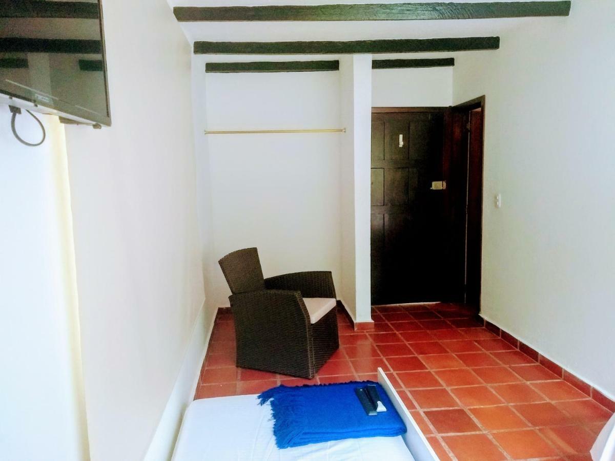 Hotel Playa By Marbar Hoteles Villeta Dış mekan fotoğraf